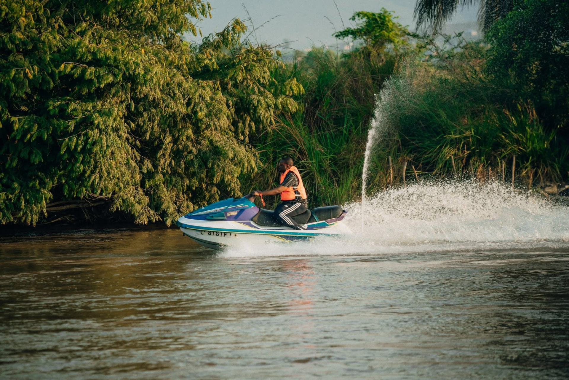 Jet-ski